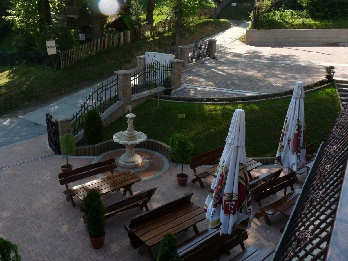 Pensjonat Czardasz Burg Niedzica Exterior foto